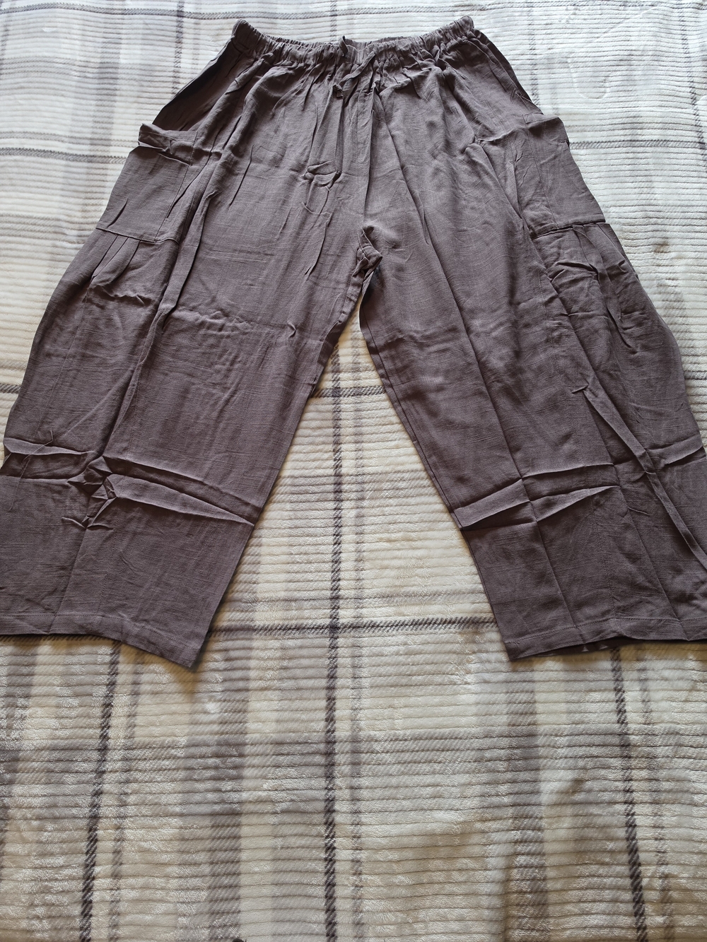 Relaxed Wide-Leg Drawstring Pants - Brown